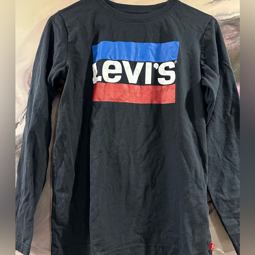 Levi’s long sleeve kids T